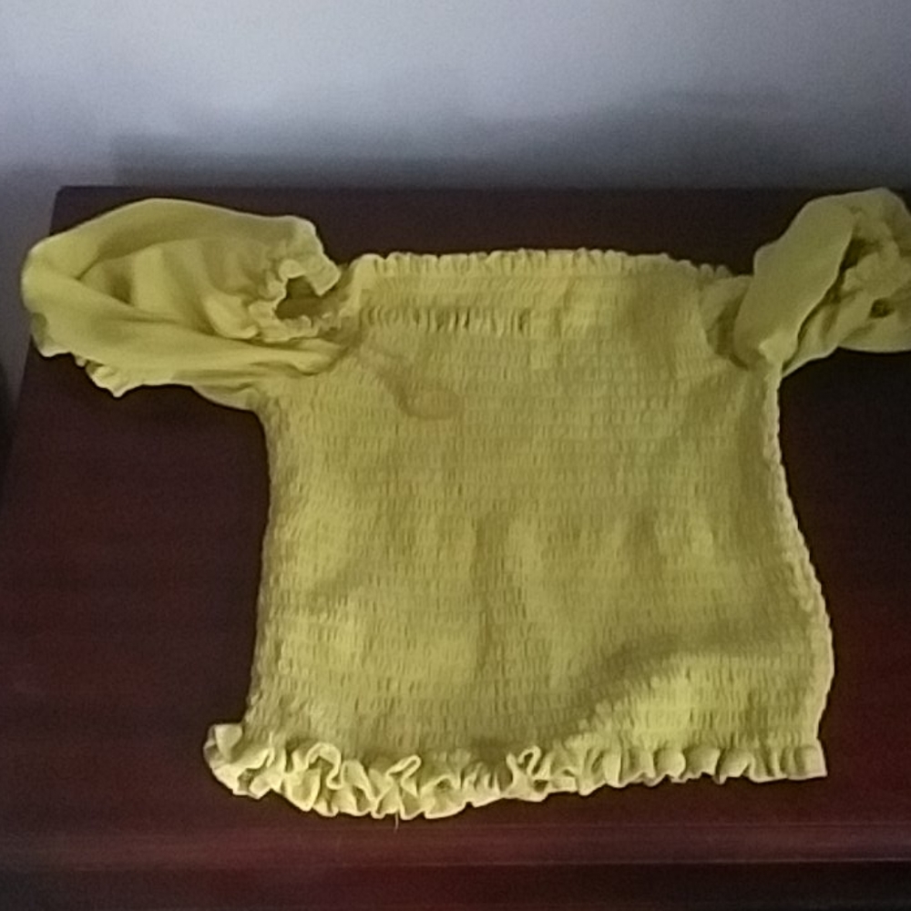 Crop top